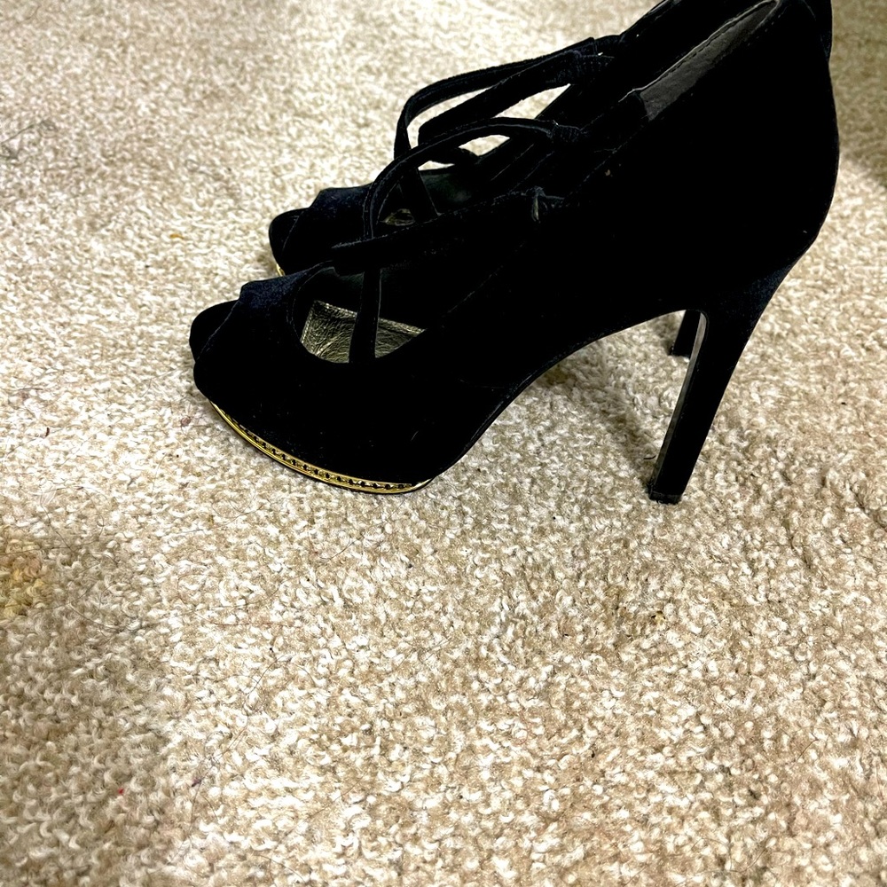 Black suede heels